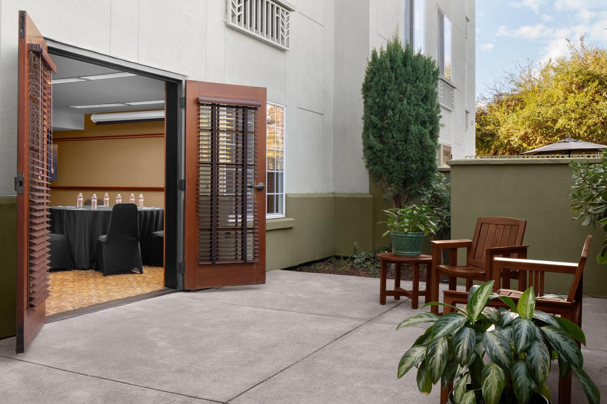 Larkspur Landing Extended Stay Suites Campbell Exterior foto
